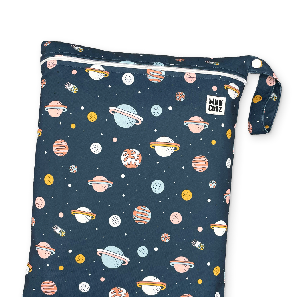 Wet bag for stashing dirty diapers, baby supplies, and matching splat mat